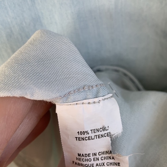 Rails Willa Chambray Ombre Sleeveless Shirt Denim Bleach Size Small - Picture 6 of 7